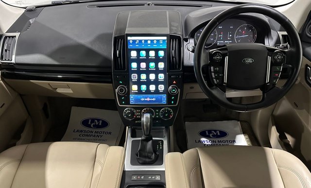 View our LAND ROVER FREELANDER 2