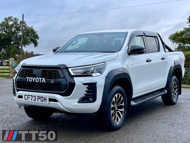 2023 TOYOTA HI-LUX - Photo 10