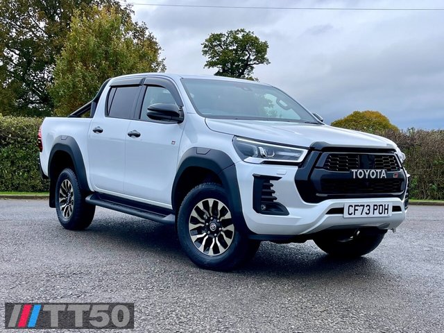 2023 TOYOTA HI-LUX