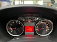 USED 2009 09 FORD FOCUS 1.6 Titanium Hatchback 5dr Petrol Manual (159 g/km, 99 bhp) 