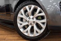 USED 2018 67 LAND ROVER RANGE ROVER 3.0 V6 Vogue SE  