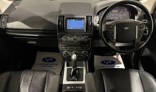 View our LAND ROVER FREELANDER 2