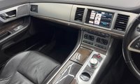 USED 2015 15 JAGUAR XF 2.2d Luxury Sportbrake 5dr Diesel Auto Euro 5 (s/s) (200 ps) 