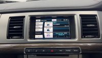 USED 2015 15 JAGUAR XF 2.2d Luxury Sportbrake 5dr Diesel Auto Euro 5 (s/s) (200 ps) 