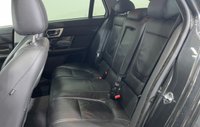 USED 2015 15 JAGUAR XF 2.2d Luxury Sportbrake 5dr Diesel Auto Euro 5 (s/s) (200 ps) 