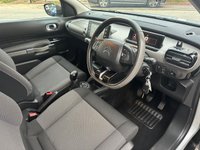 USED 2017 67 CITROEN C4 CACTUS 1.2 PureTech Feel Hatchback 5dr Petrol Manual Euro 6 (Euro 6) (82 ps) &pound;200 TO SECURE - DELIVERY AVAILABLE