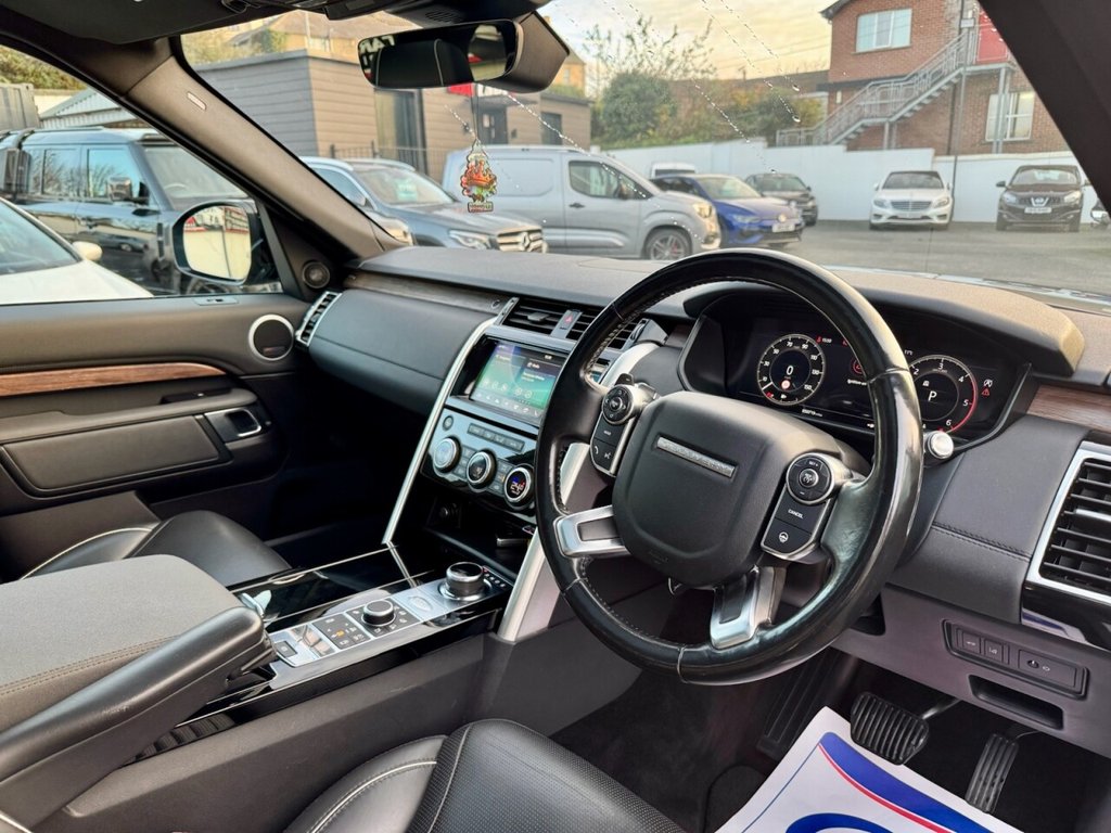 USED 2018 68 LAND ROVER DISCOVERY 3.0 TD V6 HSE SUV 5dr Diesel Auto 4WD Euro 6 (s/s) (258 ps) PANORAMIC ROOF & AIR SUSPENSION