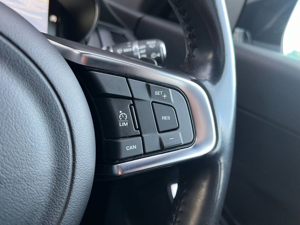 USED 2020 70 JAGUAR E-PACE 2.0 D180 Chequered Flag SUV 5dr Diesel Auto AWD Euro 6 (s/s) (180 ps) 