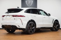 USED 2022 22 JAGUAR F-PACE 5.0 P550 V8 SVR 