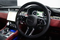 USED 2022 22 JAGUAR F-PACE 5.0 P550 V8 SVR 