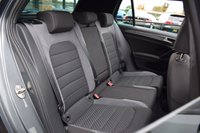 USED 2017 67 VOLKSWAGEN GOLF 1.5 TSI EVO R-Line Hatchback 5dr Petrol DSG Euro 6 (s/s) (150 ps) PAN ROOF / DIG DASH / DYNAUDIO