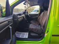 USED 2018 68 VOLKSWAGEN CADDY 2.0 TDI C20 Highline Panel Van 5dr Diesel DSG SWB Euro 6 (s/s) (150 ps) Rare Colour