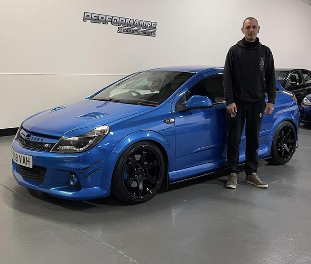 2009 59 Vauxhall Astra 2.0i 16v VXR VXRacing Sport Hatch 3dr Petrol Manual (221 g/km, 237 bhp)