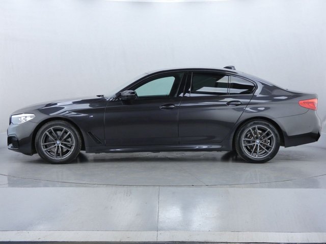2020 BMW 5 Series 2L M Sport 4dr - Photo 9