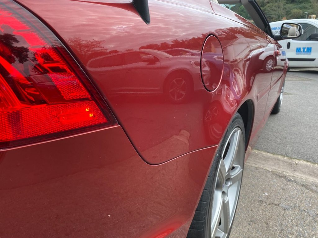 USED 2010 10 VOLVO C70 2.0 D3 SE Lux Convertible 2dr Diesel Geartronic Euro 5 (150 ps) LOW MILEAGE/ FULL SERVICE HISTORY