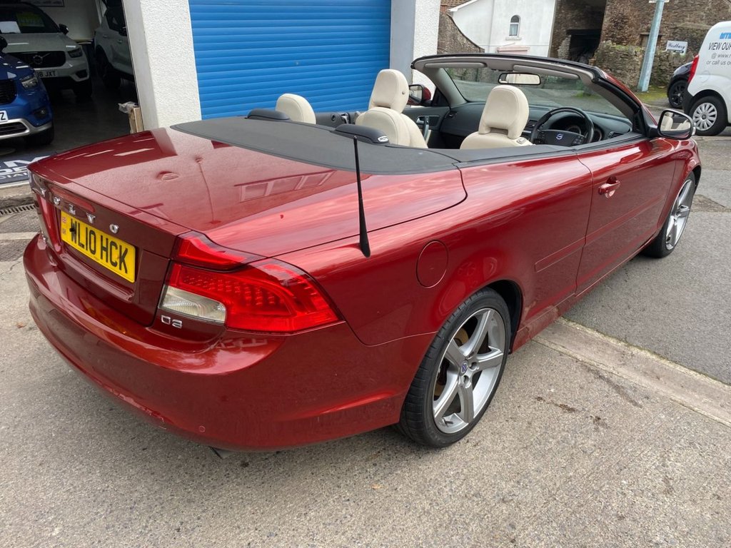 USED 2010 10 VOLVO C70 2.0 D3 SE Lux Convertible 2dr Diesel Geartronic Euro 5 (150 ps) LOW MILEAGE/ FULL SERVICE HISTORY
