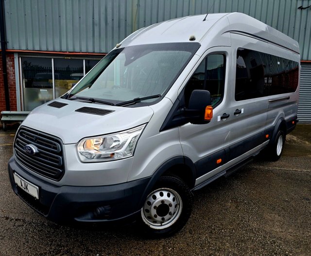2017 67 Ford Transit 2.2 TDCi 460 HDT Trend Minibus 5dr Diesel Manual L4 H3 (18 seats) (196 g/km, 153 bhp)
