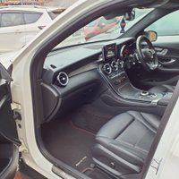 USED 2017 67 MERCEDES-BENZ GLC 2.1 GLC220d AMG Line (Premium) SUV 5dr Diesel G-Tronic 4MATIC Euro 6 (s/s) (170 ps) GENUINE MILES PREMIUM EDITION PANROOF