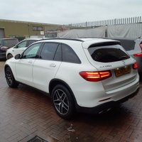 USED 2017 67 MERCEDES-BENZ GLC 2.1 GLC220d AMG Line (Premium) SUV 5dr Diesel G-Tronic 4MATIC Euro 6 (s/s) (170 ps) GENUINE MILES PREMIUM EDITION PANROOF