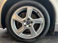 USED 2010 60 VOLVO V70 2.4 D5 SE Lux Estate 5dr Diesel Manual Euro 5 (205 ps) Navigation - Rear Park Assist