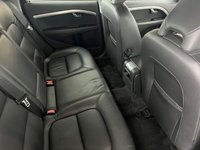 USED 2010 60 VOLVO V70 2.4 D5 SE Lux Estate 5dr Diesel Manual Euro 5 (205 ps) Navigation - Rear Park Assist