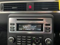 USED 2010 60 VOLVO V70 2.4 D5 SE Lux Estate 5dr Diesel Manual Euro 5 (205 ps) Navigation - Rear Park Assist