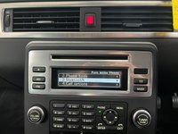 USED 2010 60 VOLVO V70 2.4 D5 SE Lux Estate 5dr Diesel Manual Euro 5 (205 ps) Navigation - Rear Park Assist