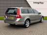 USED 2010 60 VOLVO V70 2.4 D5 SE Lux Estate 5dr Diesel Manual Euro 5 (205 ps) Navigation - Rear Park Assist