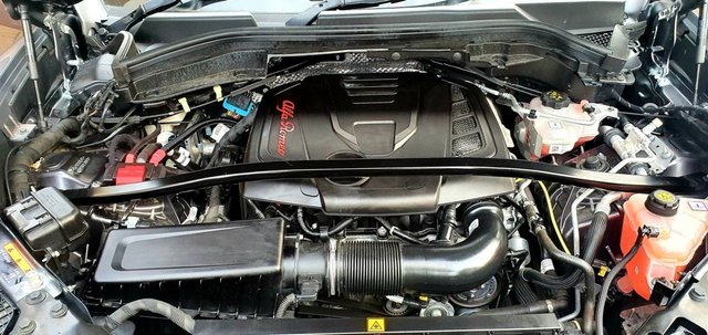 2020 Alfa Romeo Stelvio 2L Veloce 5dr - Photo 6