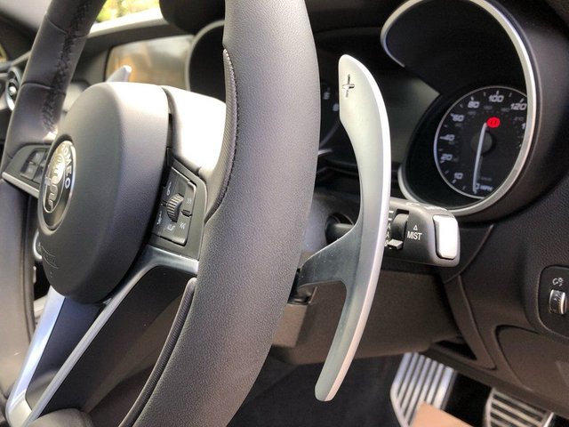 2020 Alfa Romeo Stelvio 2L Veloce 5dr - Photo 7