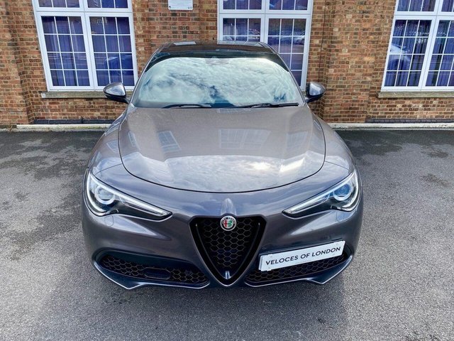 2020 Alfa Romeo Stelvio 2L Veloce 5dr - Photo 2