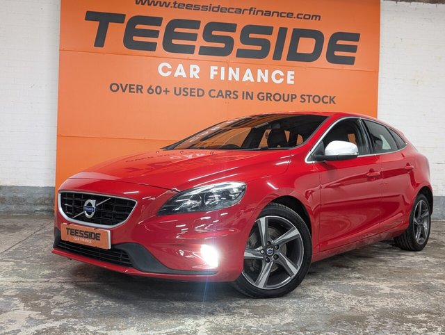 View our VOLVO V40