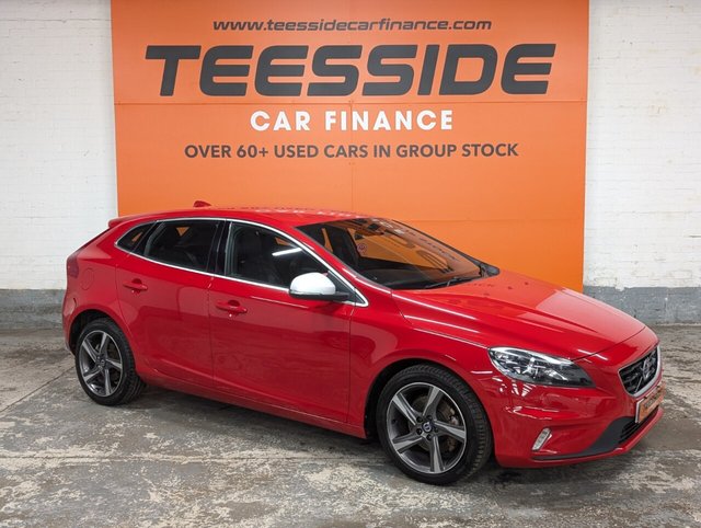 View our VOLVO V40
