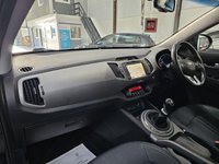 USED 2014 64 KIA SPORTAGE 1.7 CRDi EcoDynamics 4 SUV 5dr Diesel Manual 2WD Euro 5 (s/s) (114 bhp) Front & Rear Parking Sensors, Heated Front & Rear Seats, Satellite Navigation