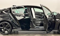 USED 2017 17 VAUXHALL INSIGNIA 2.0 Turbo D BlueInjection SRi VX Line Nav Grand Sport 5dr Diesel Manual Euro 6 (s/s) (170 ps) 202 Satin Black Alloy Wheels