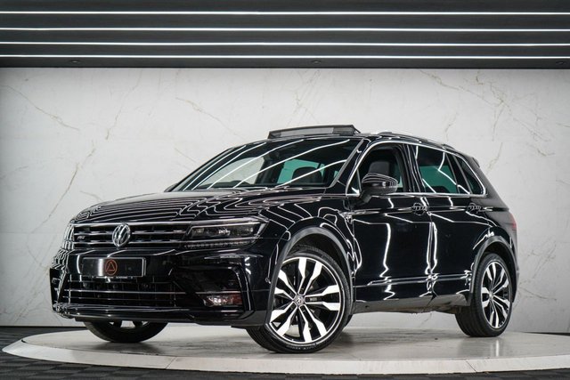 2020 70 Volkswagen Tiguan 2.0 TDI R-Line Tech SUV 5dr Diesel DSG Euro 6 (s/s) (150 ps)