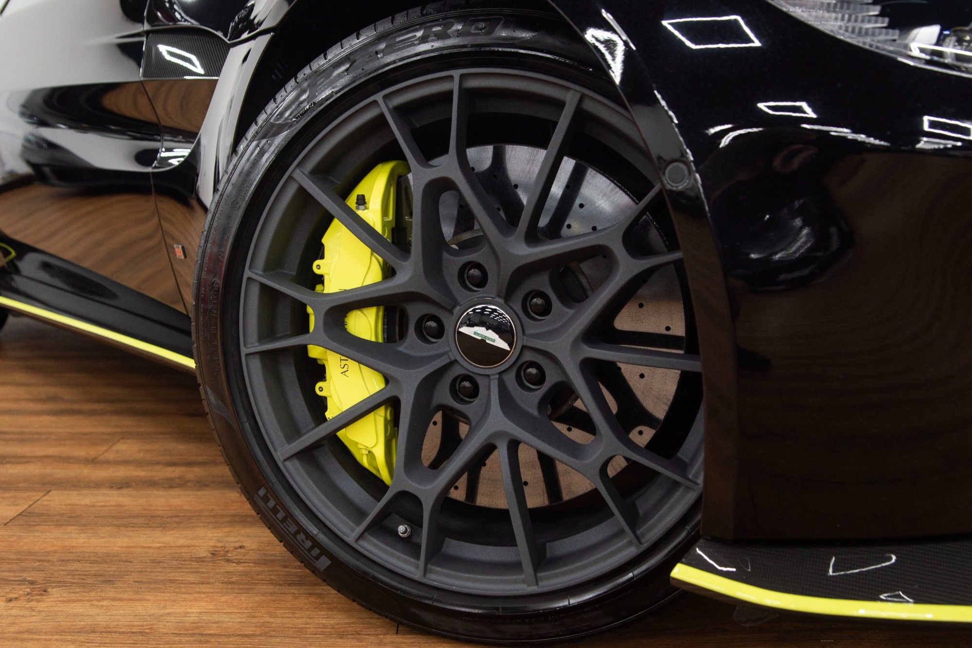 USED 2021 21 ASTON MARTIN VANTAGE 4.0 V8 AMR Hero 