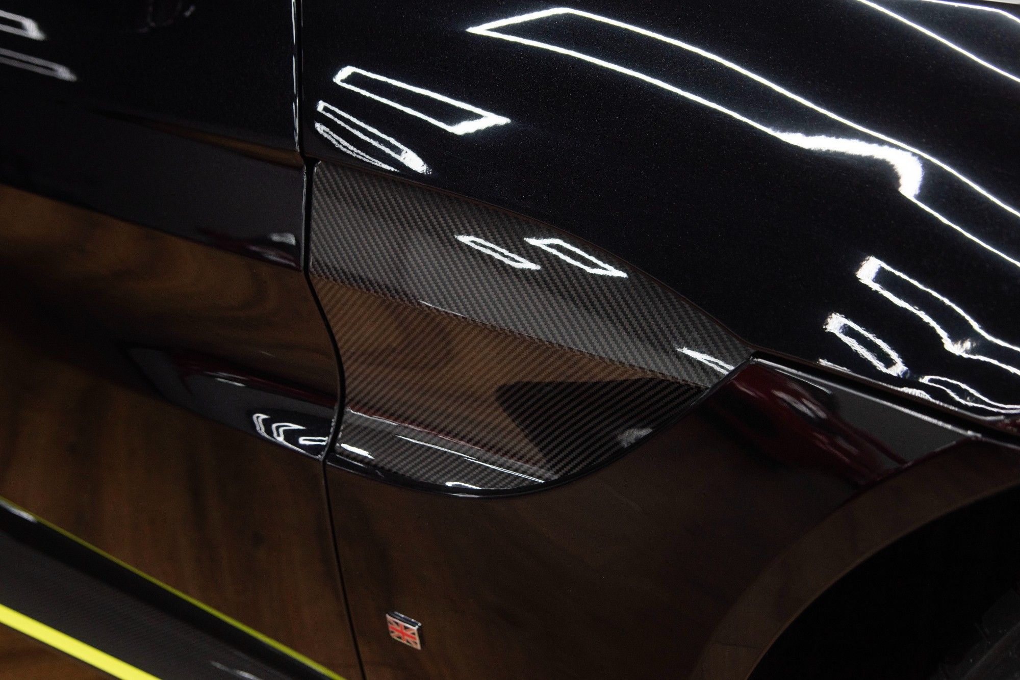 USED 2021 21 ASTON MARTIN VANTAGE 4.0 V8 AMR Hero 