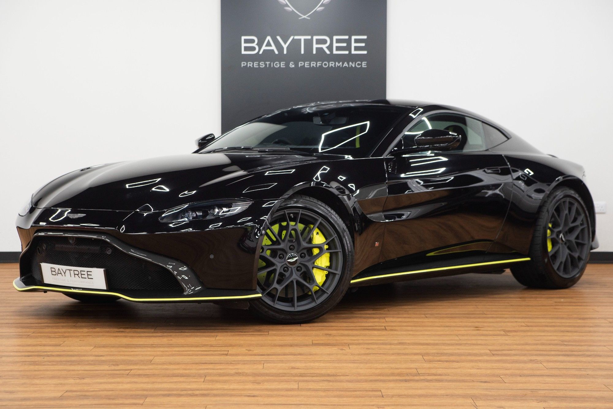 USED 2021 21 ASTON MARTIN VANTAGE 4.0 V8 AMR Hero 