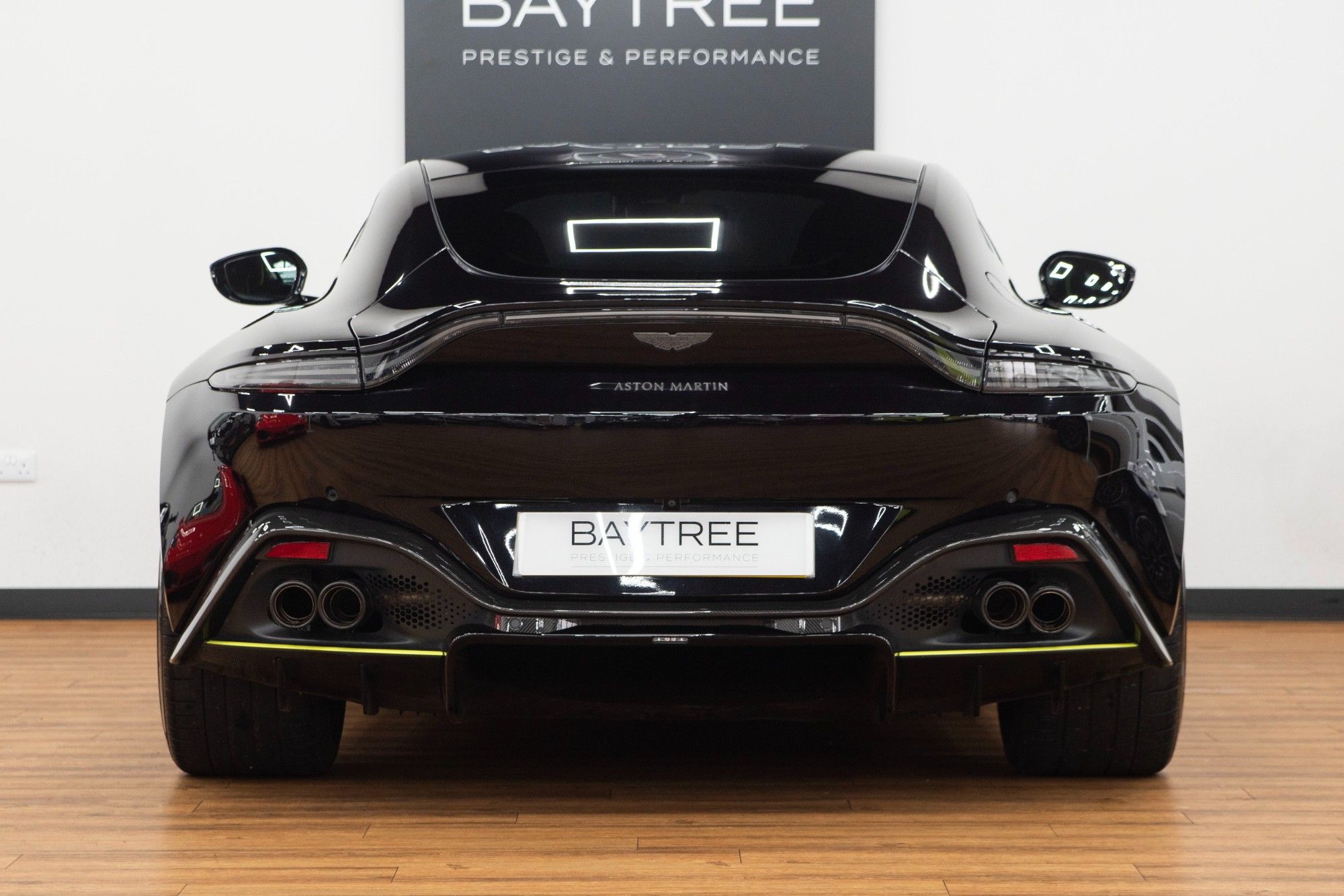 USED 2021 21 ASTON MARTIN VANTAGE 4.0 V8 AMR Hero 
