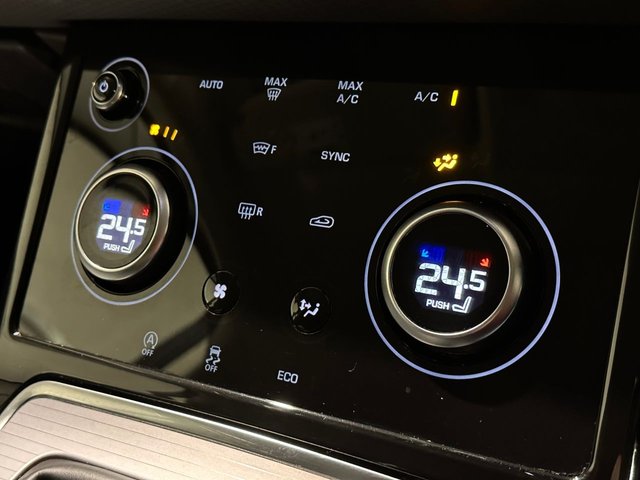 View our LAND ROVER RANGE ROVER EVOQUE