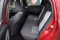 USED 2018 68 TOYOTA YARIS 1.5 VVT-h Icon Hatchback 5dr Petrol Hybrid E-CVT Euro 6 (s/s) (100 ps) Automatic Hybrid Amazing Car