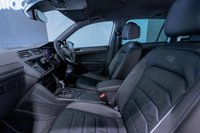 USED 2021 21 VOLKSWAGEN TIGUAN 2.0 TDI R-Line SUV 5dr Diesel DSG Euro 6 (s/s) (150 ps) +NATIONWIDE DELIVERY AVAILABLE+