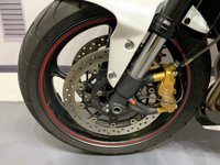 USED 2015 15 TRIUMPH STREET TRIPLE 675 R - BUY ONLINE 24 HRS A DAY - FINANCE AVAILABLE - ALL TYPES OF CREDIT ACCEPTED WITH SCORPION CARBON FIBRE EXHAUST