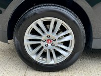 USED 2017 67 JAGUAR F-PACE 3.0 D300 V6 Portfolio SUV 5dr Diesel Auto AWD Euro 6 (s/s) (300 ps) 