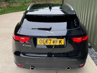 USED 2017 67 JAGUAR F-PACE 3.0 D300 V6 Portfolio SUV 5dr Diesel Auto AWD Euro 6 (s/s) (300 ps) 