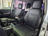 USED 2011 11 MITSUBISHI SHOGUN 3.2 DI-DC Equippe 4work SUV 3dr Diesel Manual 4WD L3 (207 g/km, 197 bhp) NO VAT, Rare Truck, Manual