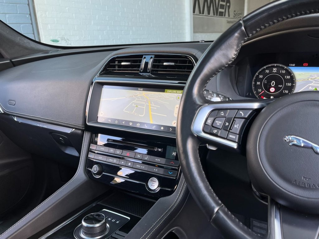 USED 2020 70 JAGUAR F-PACE 2.0 D180 Chequered Flag SUV 5dr Diesel Auto AWD Euro 6 (s/s) (180 ps) 