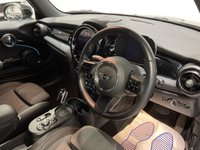 USED 2022 22 MINI Electric Hatch 32.6kWh Level 2 Hatchback 3dr Electric Auto (184 ps) 