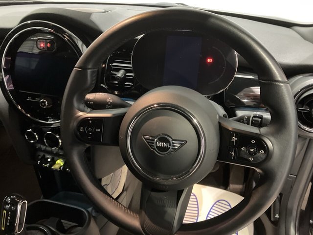 2022 MINI Electric Hatch - Photo 12